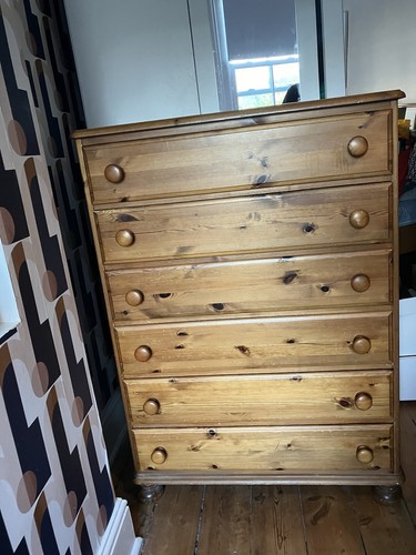Victoria ducal solid pine - victoria,
