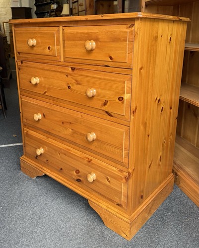 Modern solid pine - solid, chest